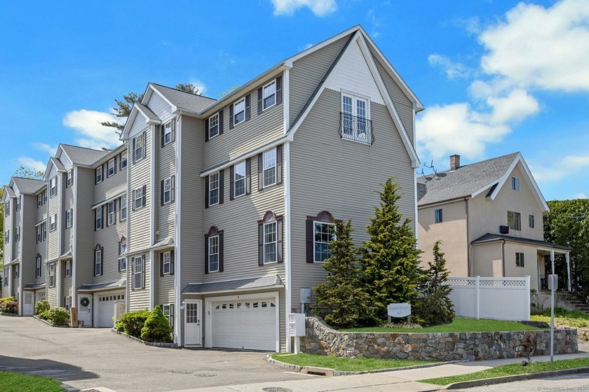 Experience the best of coastal luxury living in this rarely - Beach Condo for sale in Stamford, Connecticut on Beachhouse.com