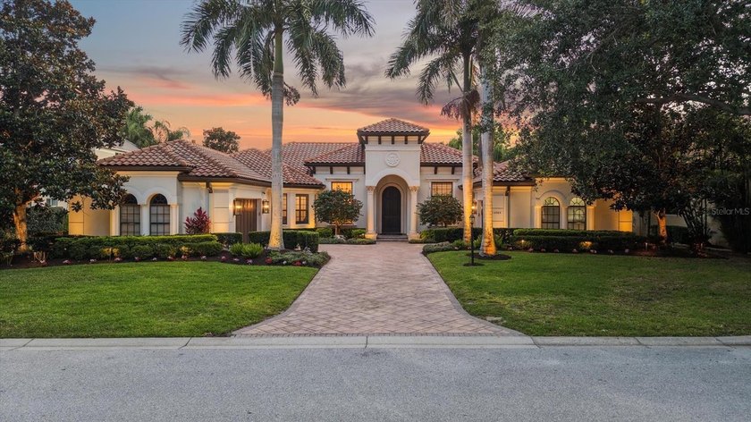 Perfectly positioned within the gates of Lakewood Ranch Country - Beach Home for sale in Lakewood Ranch, Florida on Beachhouse.com