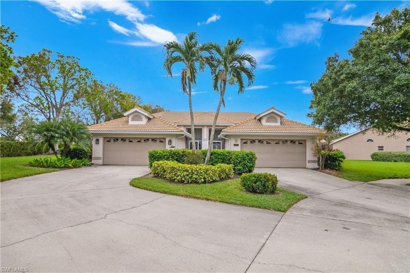 Beautifully decorated 3 bedroom attached villa with amazing pool - Beach Townhome/Townhouse for sale in Naples, Florida on Beachhouse.com