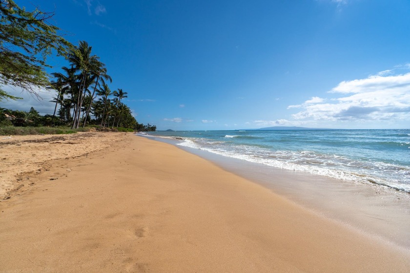 RARE OFFERING.......2 parcels at the north end of Halama St. Lot - Beach Home for sale in Kihei, Hawaii on Beachhouse.com