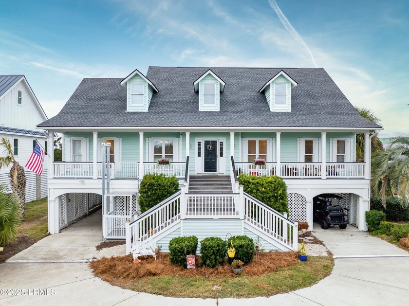 WOW! WHAT A GREAT HOME AT AN INCREDIBLE PRICE. At 3,200 sq/ft - Beach Home for sale in Harbor Island, South Carolina on Beachhouse.com
