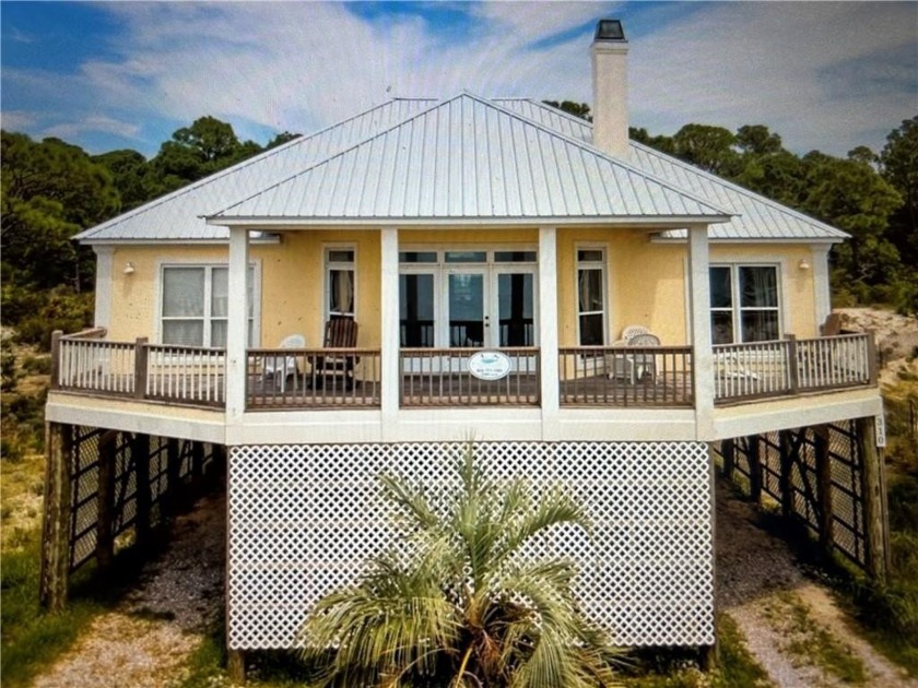 Your dream can come true! Seize the incredible opportunity to - Beach Home for sale in Dauphin Island, Alabama on Beachhouse.com