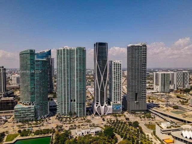 Luxury living in the best location in Miami! Wake up to the best - Beach Condo for sale in Miami, Florida on Beachhouse.com