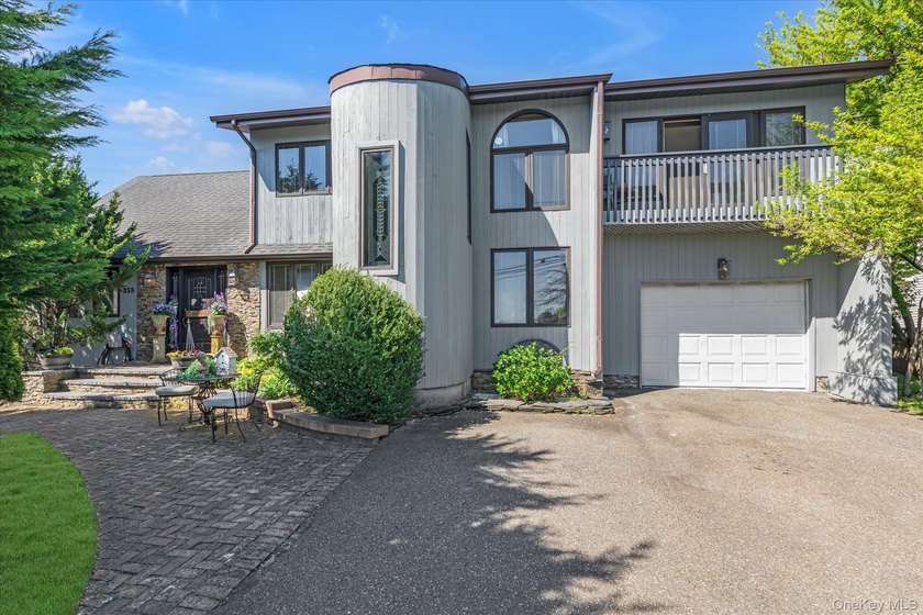 Welcome to this stunning 4-bedroom, 3 full bath home in the - Beach Home for sale in Babylon, New York on Beachhouse.com