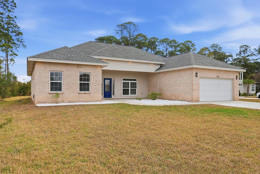 Welcome to one of the finest homes in Driftwood Estates! This - Beach Home for sale in Santa Rosa Beach, Florida on Beachhouse.com
