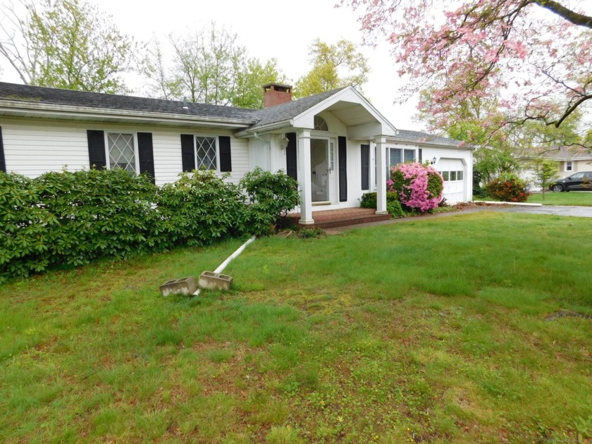 Branford River Frontage located in Blackstone Acres Neighborhood - Beach Home for sale in Branford, Connecticut on Beachhouse.com