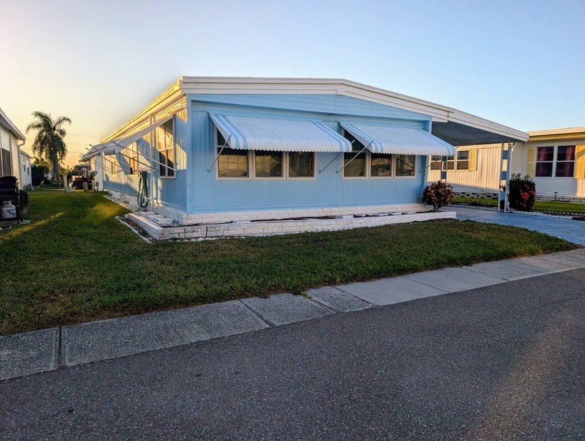 Great opportunity to use some sweat equity replacing the - Beach Lot for sale in Clearwater, Florida on Beachhouse.com