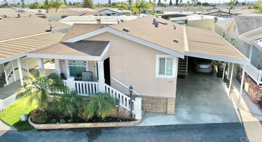 This awesome TURN-KEY, remodeled home is in Beautiful Huntington - Beach Home for sale in Huntington Beach, California on Beachhouse.com
