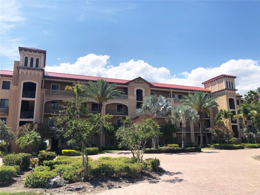 FABULOUS HAROR VIEWS!  Stunning 3 Bedroom, 3 Bathroom penthouse - Beach Condo for sale in Punta Gorda, Florida on Beachhouse.com