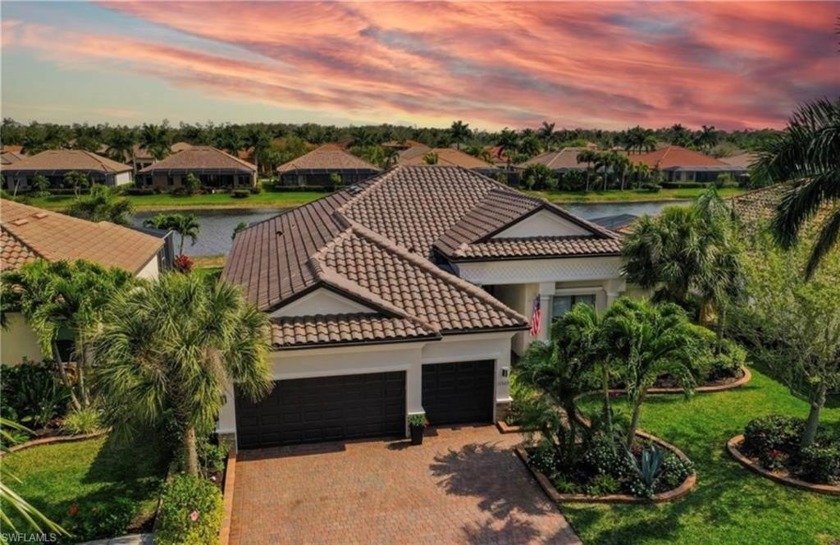 The tastefully REMODELED *Bayhill* Estate home with NEW ROOF - Beach Home for sale in Fort Myers, Florida on Beachhouse.com