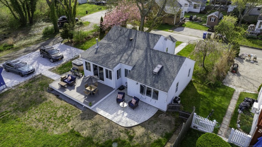 Welcome to this beautifully updated 2-bedroom ranch located in - Beach Home for sale in Old Saybrook, Connecticut on Beachhouse.com