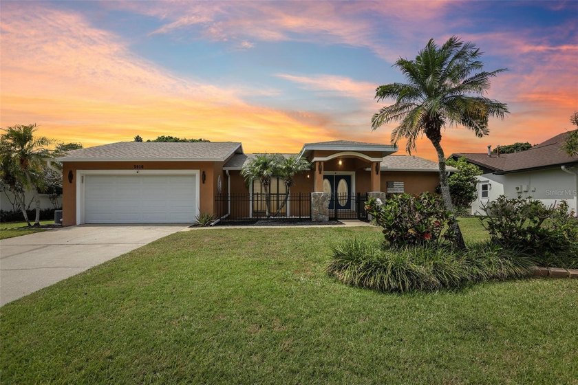 One or more photo(s) has been virtually staged. Price - Beach Home for sale in Seminole, Florida on Beachhouse.com