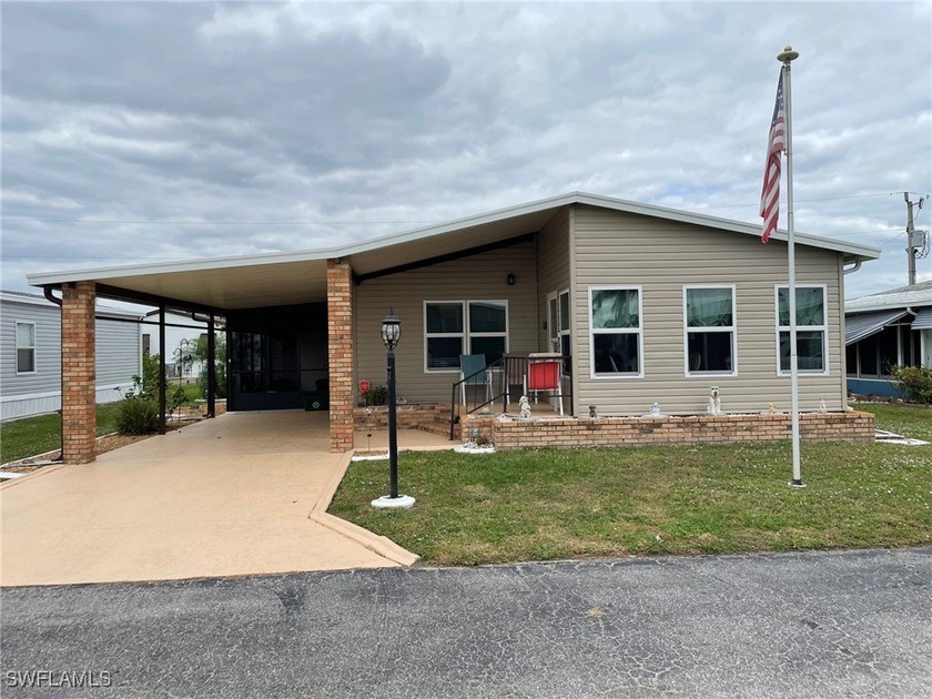 Step into a beautifully maintained great room unit boasting - Beach Home for sale in North Fort Myers, Florida on Beachhouse.com