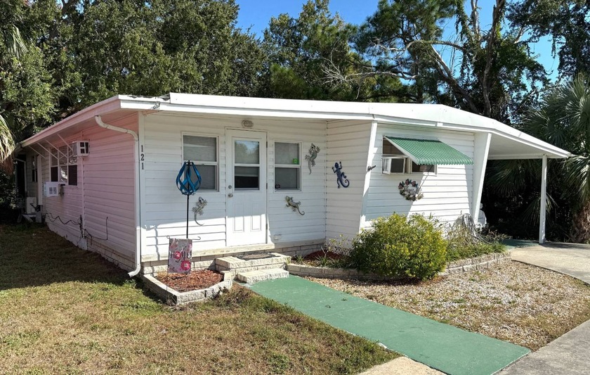 DECORATOR's DREAM HOUSE. in the Pet section. This is an - Beach Home for sale in Largo, Florida on Beachhouse.com