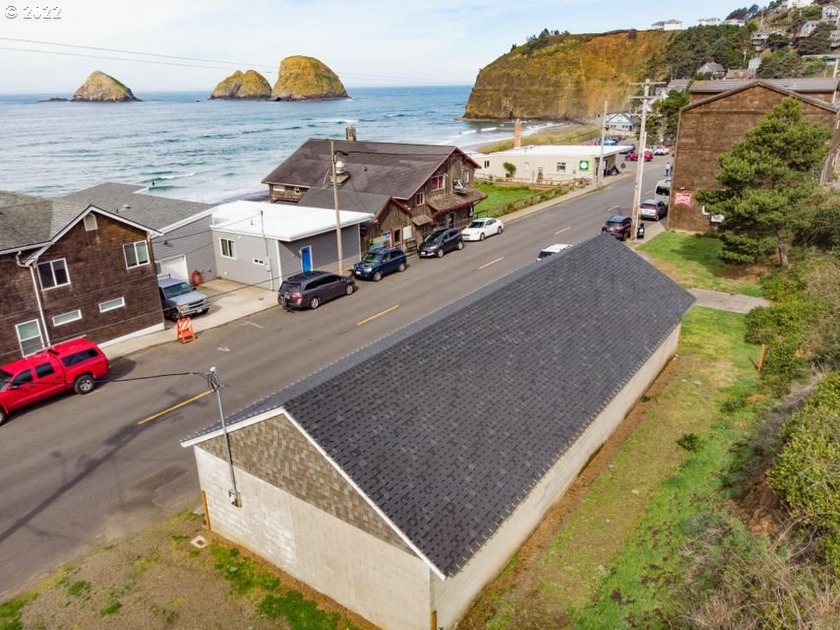 Commercial building lot in the heart of the Oceanside Village! - Beach Lot for sale in Oceanside, Oregon on Beachhouse.com