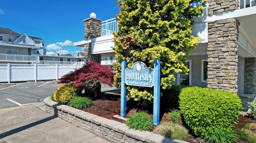 Turnkey Commercial unit in the Sun Beach conveniently located on - Beach Commercial for sale in Ocean City, New Jersey on Beachhouse.com
