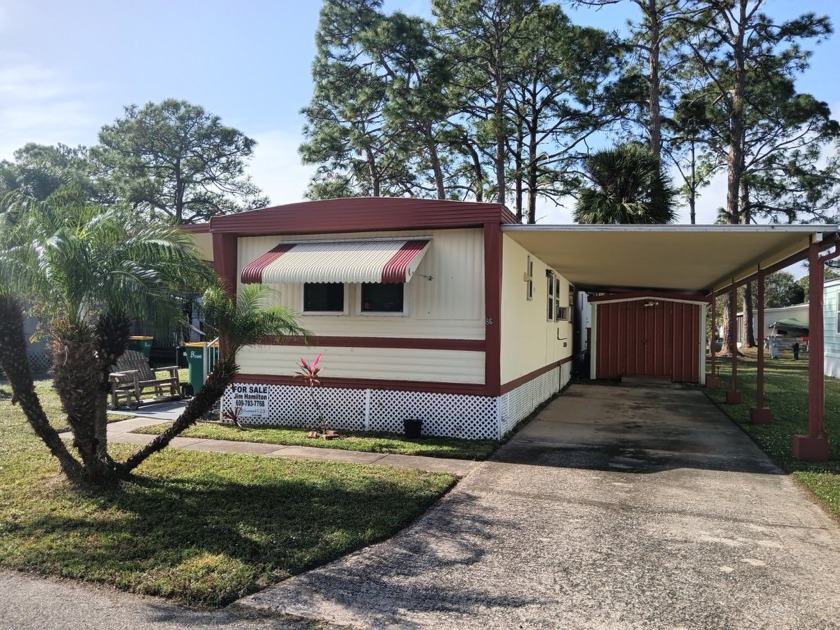 RENOVATED 3 BED 2 BATH IN VILLAGE GLENN 40+ MANUFACTURED HOME - Beach Home for sale in Melbourne, Florida on Beachhouse.com