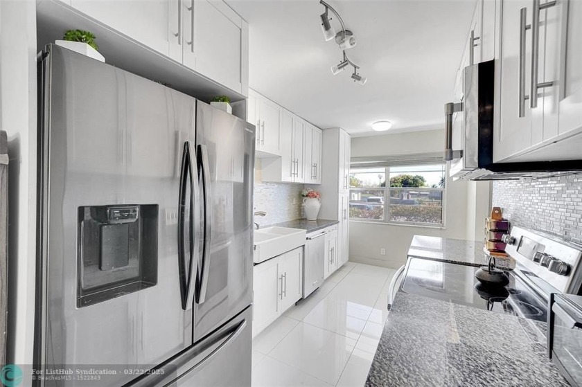 Beautiful, quiet, spacious, and well maintained 2/2, ground - Beach Condo for sale in Tamarac, Florida on Beachhouse.com