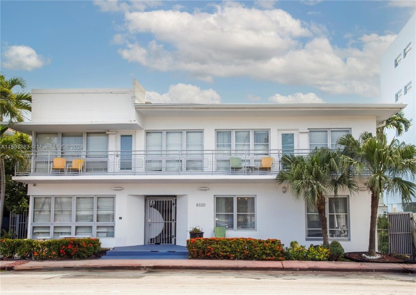 Presenting a beautifully renovated boutique hotel in the heart - Beach Commercial for sale in Miami Beach, Florida on Beachhouse.com