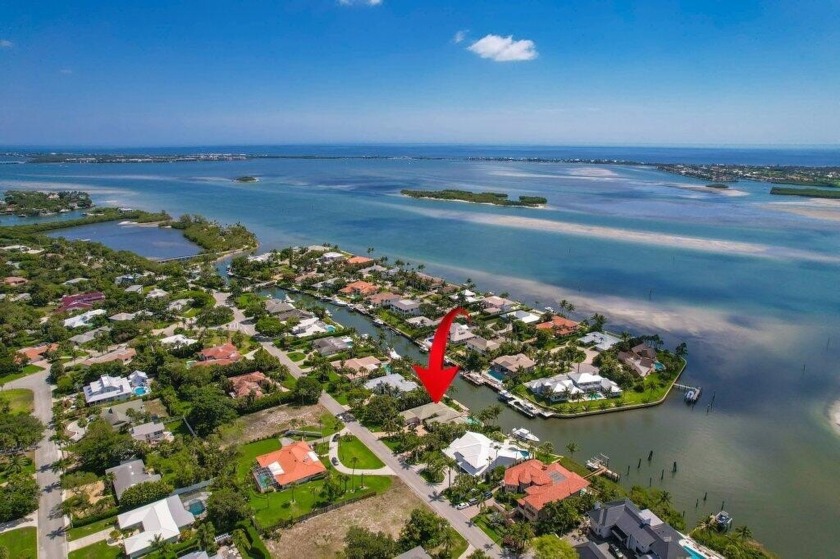 Rare Protected Waterfront | Elevated Lot | No Flood Insurance - Beach Home for sale in Sewalls Point, Florida on Beachhouse.com