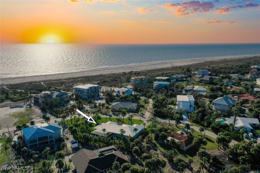An absolutely stunning remodel located steps to deeded beach - Beach Home for sale in Sanibel, Florida on Beachhouse.com