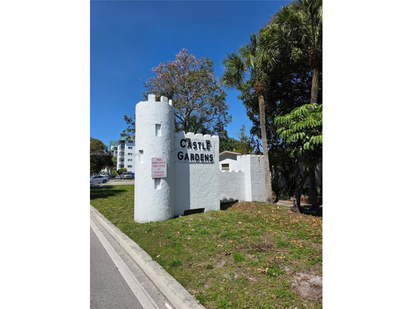 THIS GROUND FLOOR UNIT WILL NOT LAST. 
Recently remodeled large - Beach Condo for sale in Lauderhill, Florida on Beachhouse.com