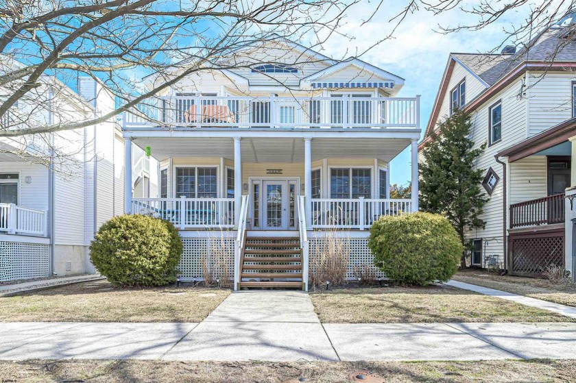 Great opportunity to own super well-kept 4 bedrooms, 2 full bath - Beach Condo for sale in Ocean City, New Jersey on Beachhouse.com