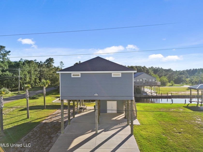 This is it!! Beautiful well kept waterfront home on two lots - Beach Home for sale in Bay Saint Louis, Mississippi on Beachhouse.com