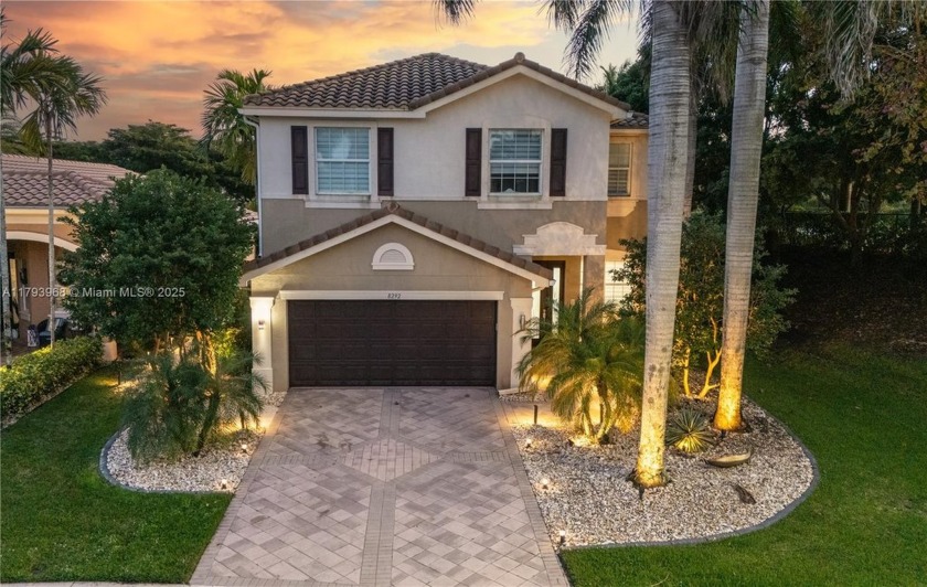 Furniture negotiable GL Model home!! This stunning 6 bed, 4 bath - Beach Home for sale in Boynton Beach, Florida on Beachhouse.com