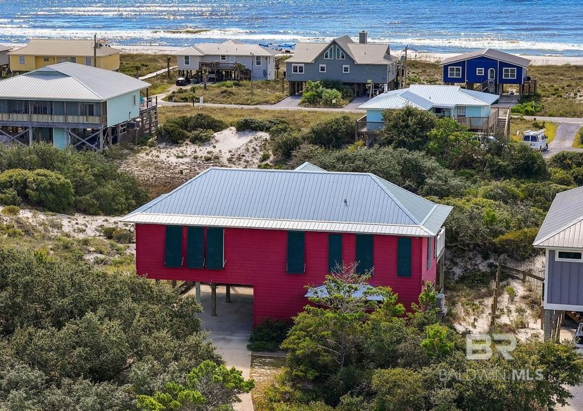 Start your morning with a coffee on the porch swing while you - Beach Home for sale in Gulf Shores, Alabama on Beachhouse.com