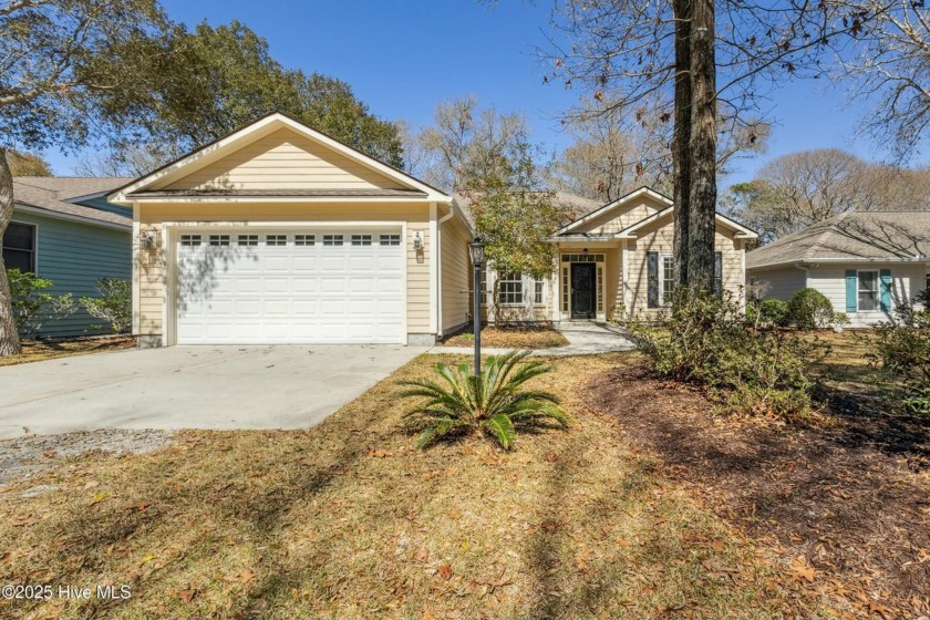 Charming Home on the 3rd Fairway in Lockwood Folly!

Nestled - Beach Home for sale in Supply, North Carolina on Beachhouse.com