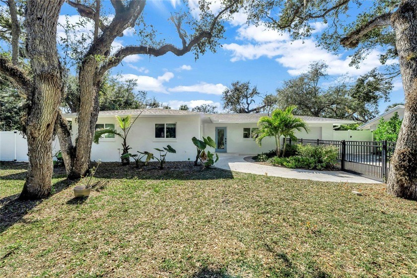 Modern beach cottage living at its best-FULLY renovated and - Beach Home for sale in Vero Beach, Florida on Beachhouse.com