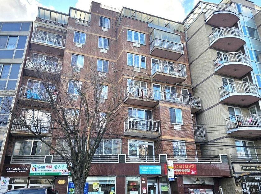 3122 Union St 6A - Beach Condo for sale in Flushing, New York on Beachhouse.com