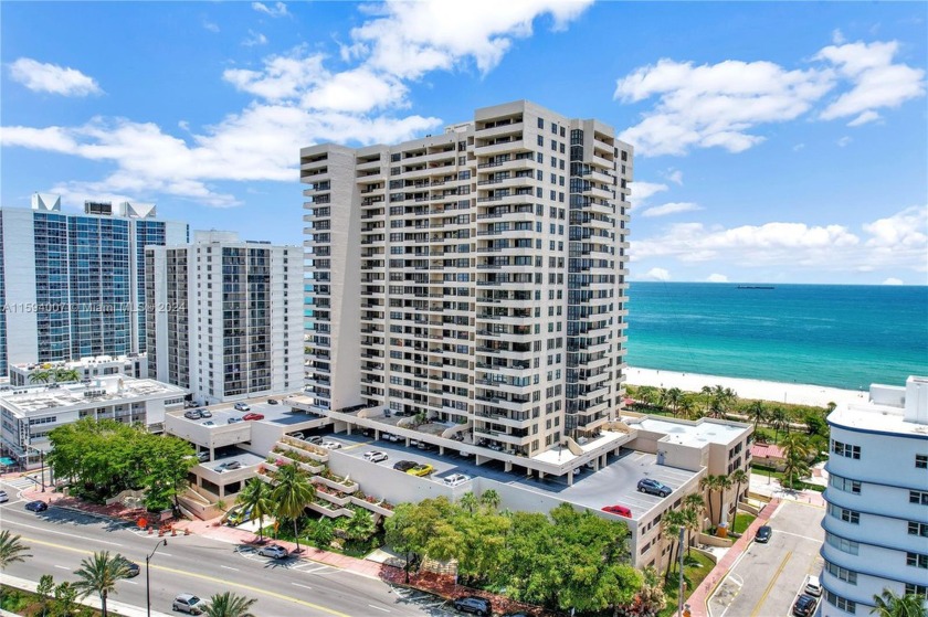 Experience breathtaking views of the Miami skyline and Biscayne - Beach Condo for sale in Miami Beach, Florida on Beachhouse.com