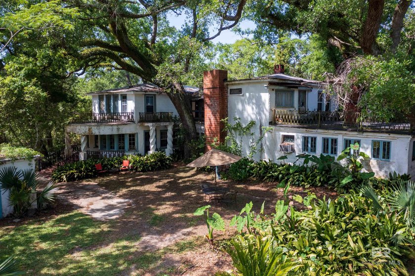 Don't miss this LANDMARK waterfront property that is being - Beach Home for sale in Gulf Shores, Alabama on Beachhouse.com