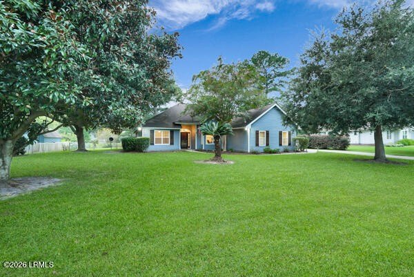 Welcome home to this beautifully updated 3-bedroom, 2-bath - Beach Home for sale in Bluffton, South Carolina on Beachhouse.com