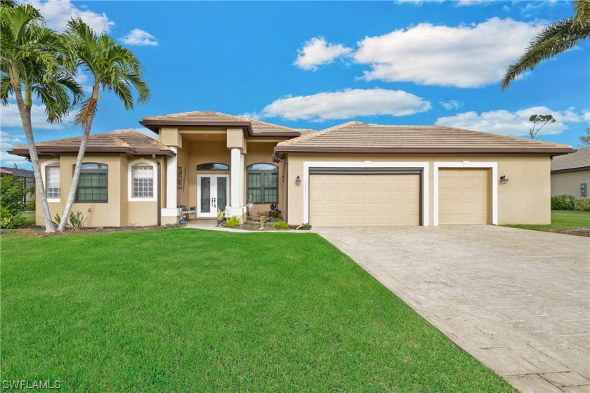 Nestled on a double lot in the sought-after Mcgregor corridor - Beach Home for sale in Fort Myers, Florida on Beachhouse.com