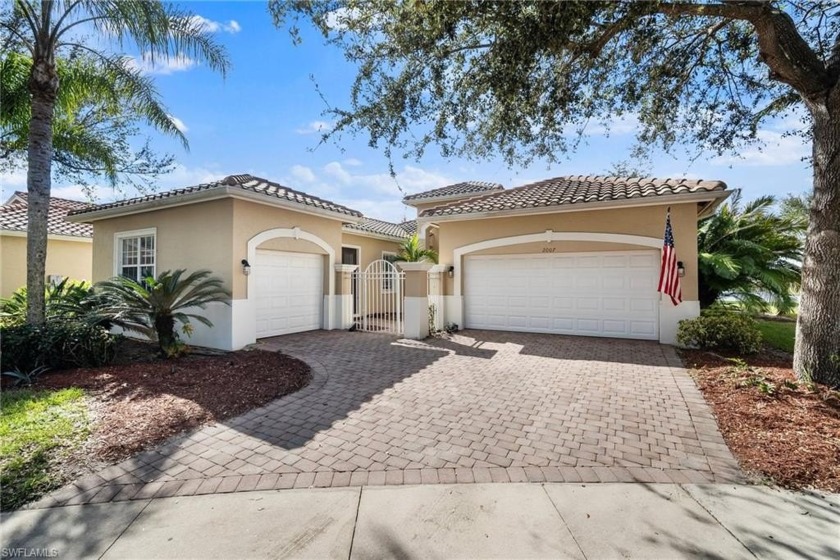 Discover the perfect blend of luxury and comfort in this - Beach Home for sale in Naples, Florida on Beachhouse.com