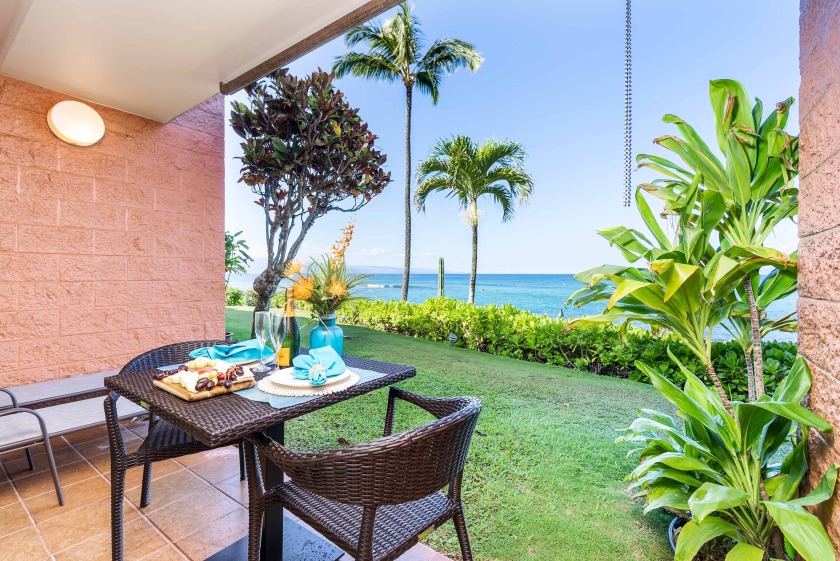 Best location at Kuleana (Unit 405)! New Remodel. Spectacular - Beach Vacation Rentals in Lahaina, Hawaii on Beachhouse.com