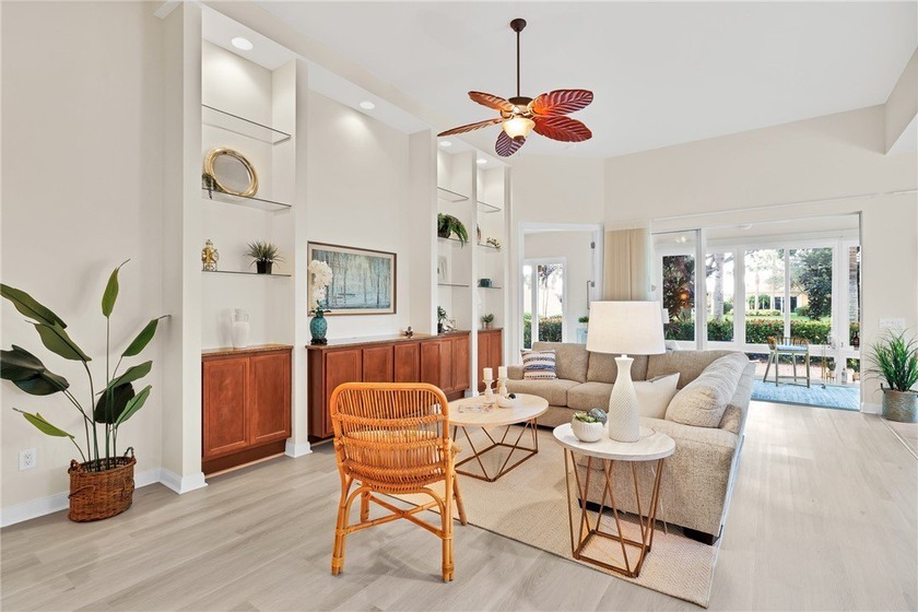 MOVE RIGHT IN TO PARADISE: Southeast exposure in The Isles @ - Beach Home for sale in Vero Beach, Florida on Beachhouse.com