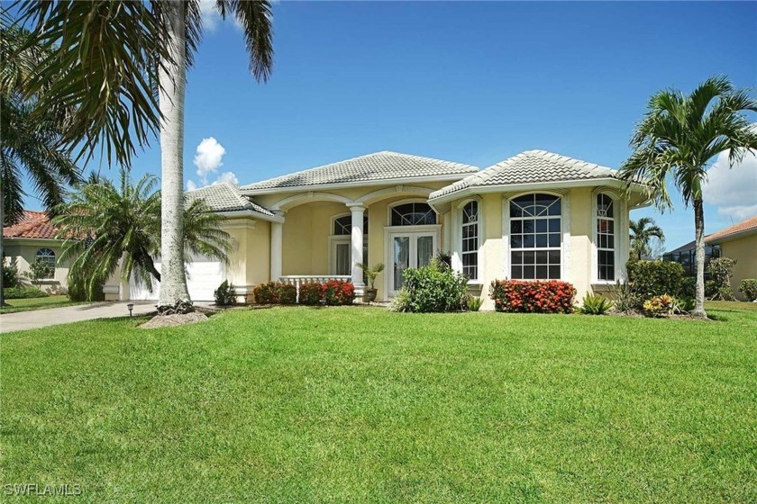 PRICE REDUCTION!!! - WELCOME TO PARADISE! Gorgeous Western - Beach Home for sale in Cape Coral, Florida on Beachhouse.com