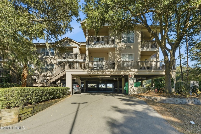 Welcome to 70 Helmsman Way #1424, a beautifully renovated - Beach Condo for sale in Hilton Head Island, South Carolina on Beachhouse.com