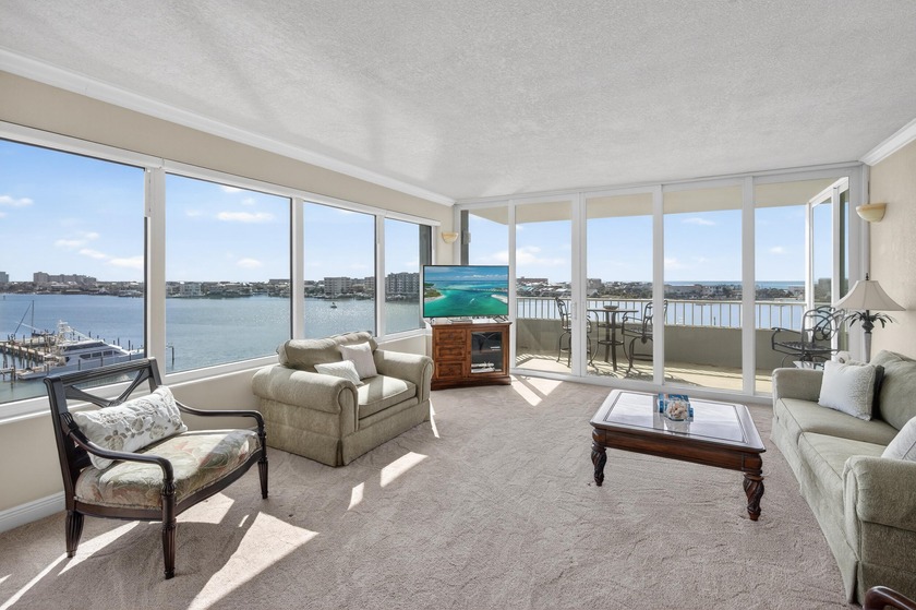 You MUST tour this home! Photos can not accurately capture this - Beach Condo for sale in Destin, Florida on Beachhouse.com