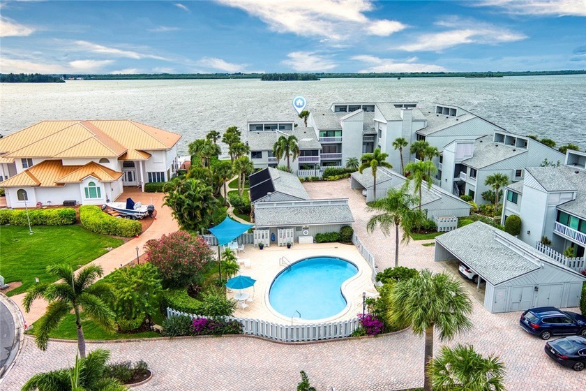 Seller has Moorings Yacht & Country Club Membership available to - Beach Condo for sale in Vero Beach, Florida on Beachhouse.com