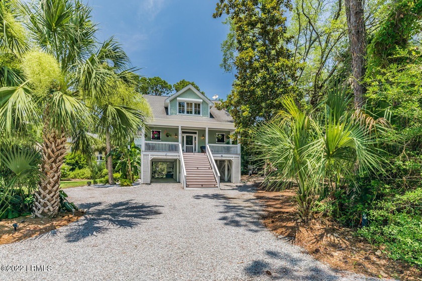 This stunning Southern Living style Lowcountry home on a - Beach Home for sale in Harbor Island, South Carolina on Beachhouse.com