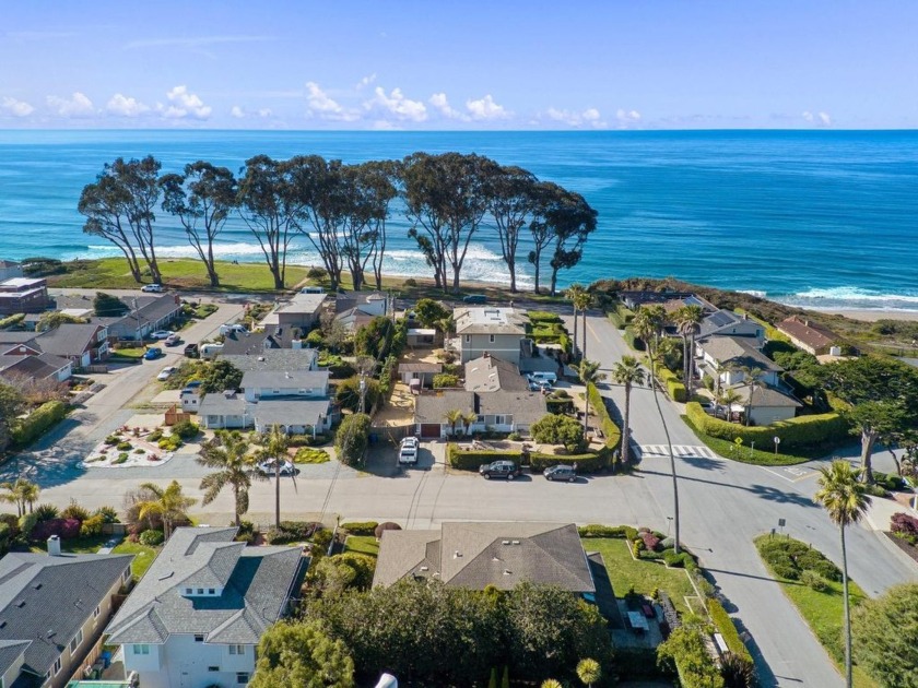 Ideally situated on a coveted corner lot, just 3 homes from the - Beach Home for sale in LA Selva Beach, California on Beachhouse.com