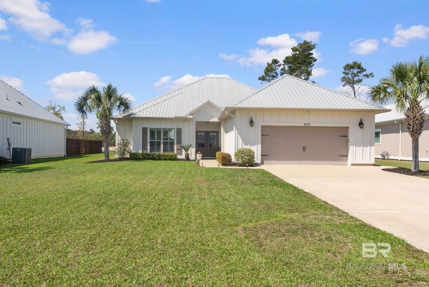 Built Gold Fortified in 2017, this beautifully maintained - Beach Home for sale in Gulf Shores, Alabama on Beachhouse.com