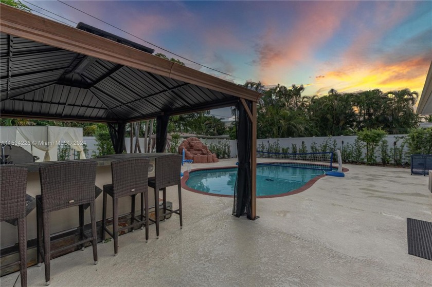 See virtual tour. This beautifully renovated home is located - Beach Home for sale in Dania, Florida on Beachhouse.com