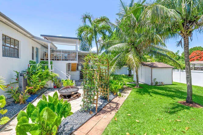 This charming 3-bedroom, 2-bathroom residence is a testament to - Beach Home for sale in West Palm Beach, Florida on Beachhouse.com