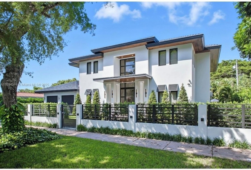 Experience luxury in this brand-new 2024 architectural - Beach Home for sale in Coral Gables, Florida on Beachhouse.com